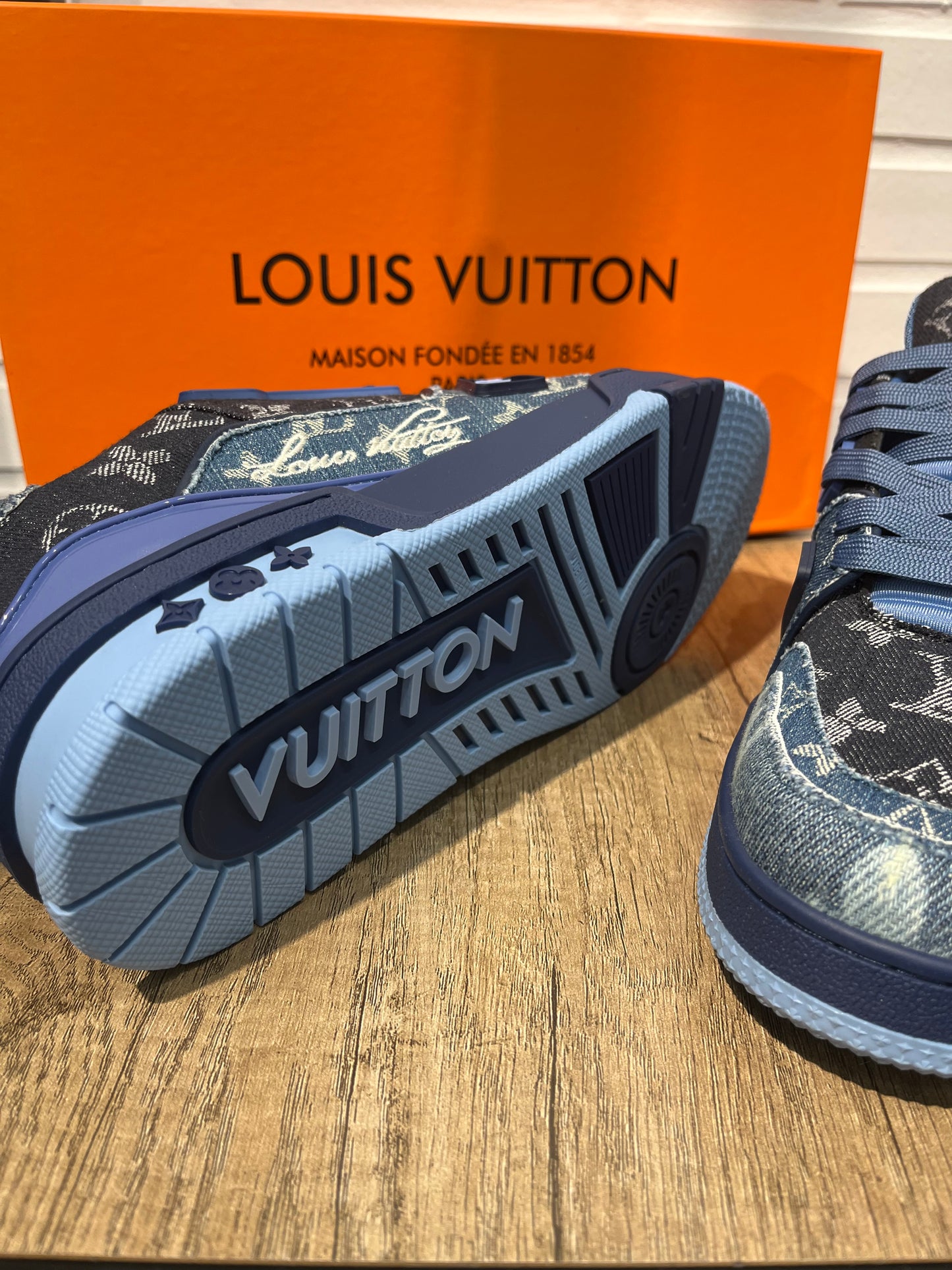 Lv Trainer Sneakers Blue Denim