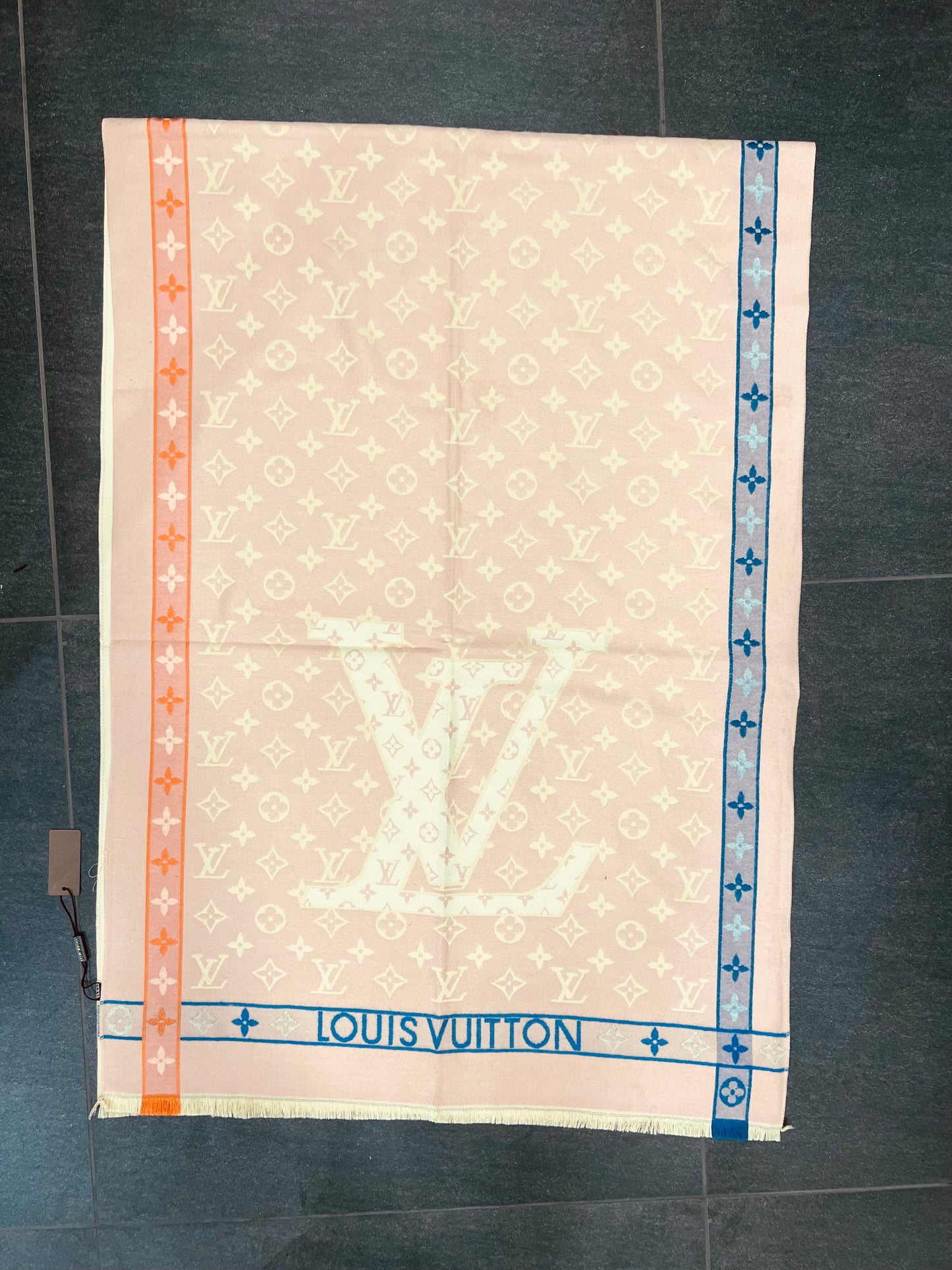 Lv Cashmere Shawl Pink