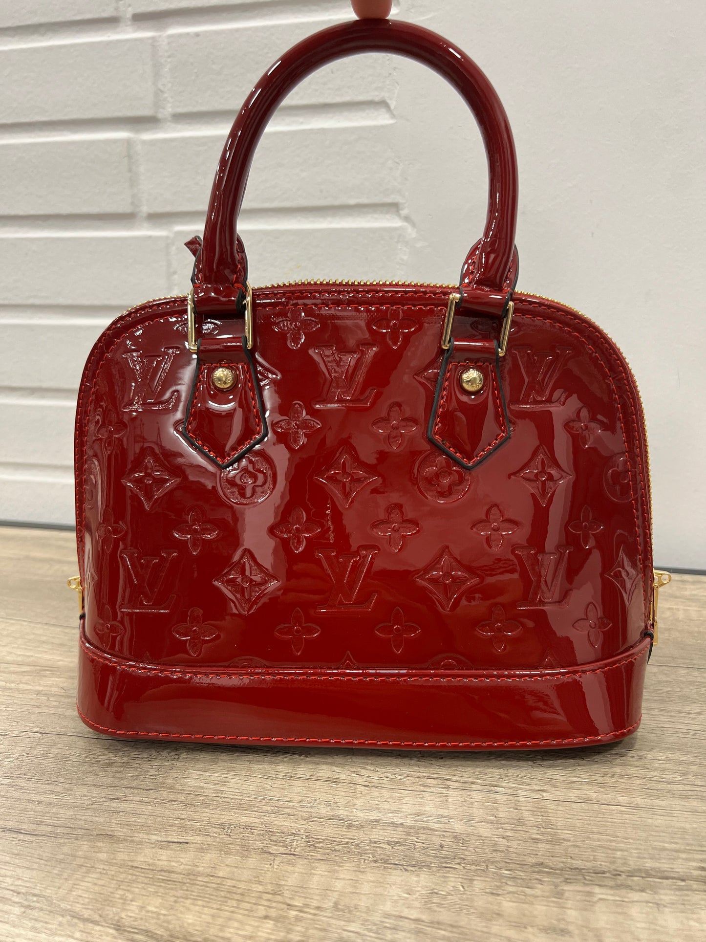 Lv Alma Burgundy