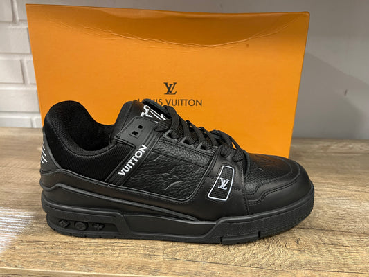 Lv Trainer Sneakers Black