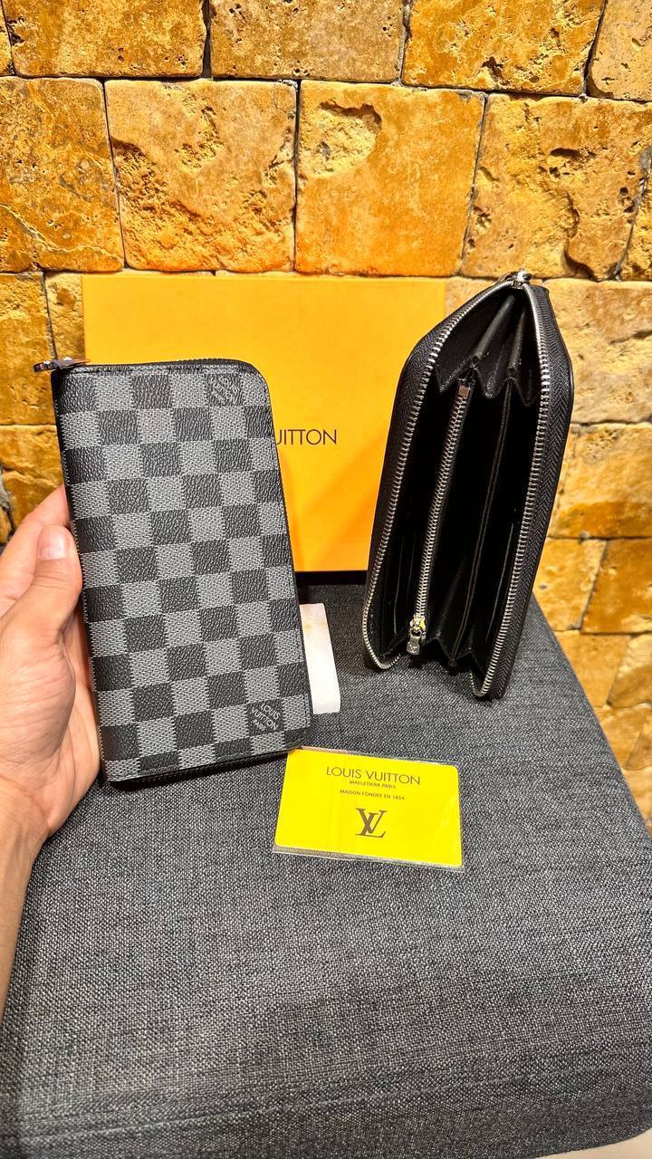 Lv Zippy Wallet Grey Damier