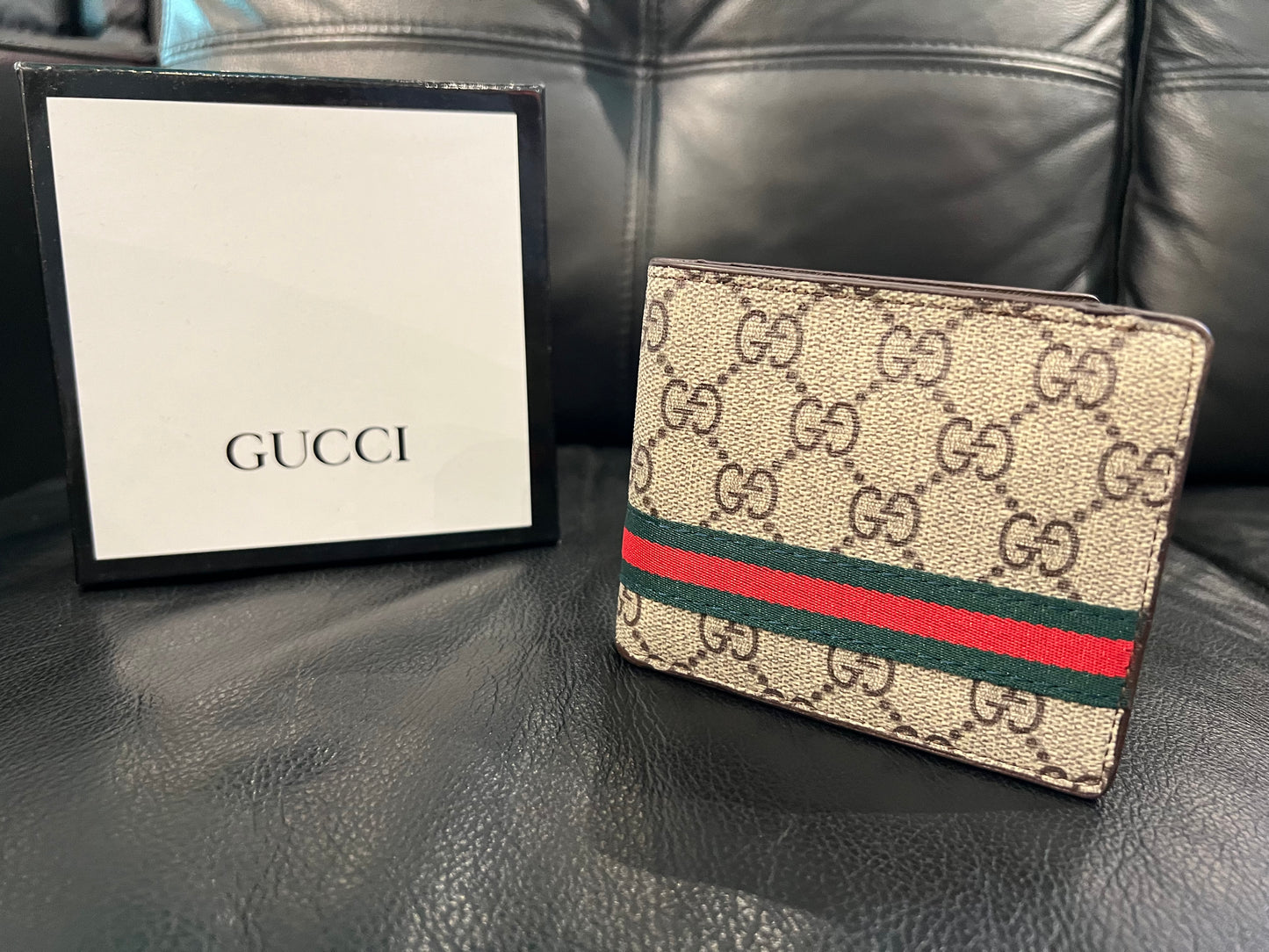 Gucci Wallet Beige Monogram