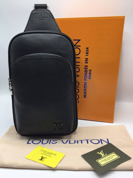 Lv Avenue Slingbag NM