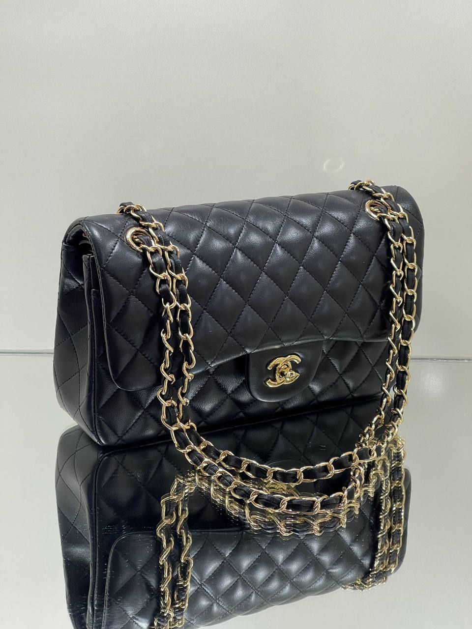 Chanel Classic Flap 2.55 Black/Gold