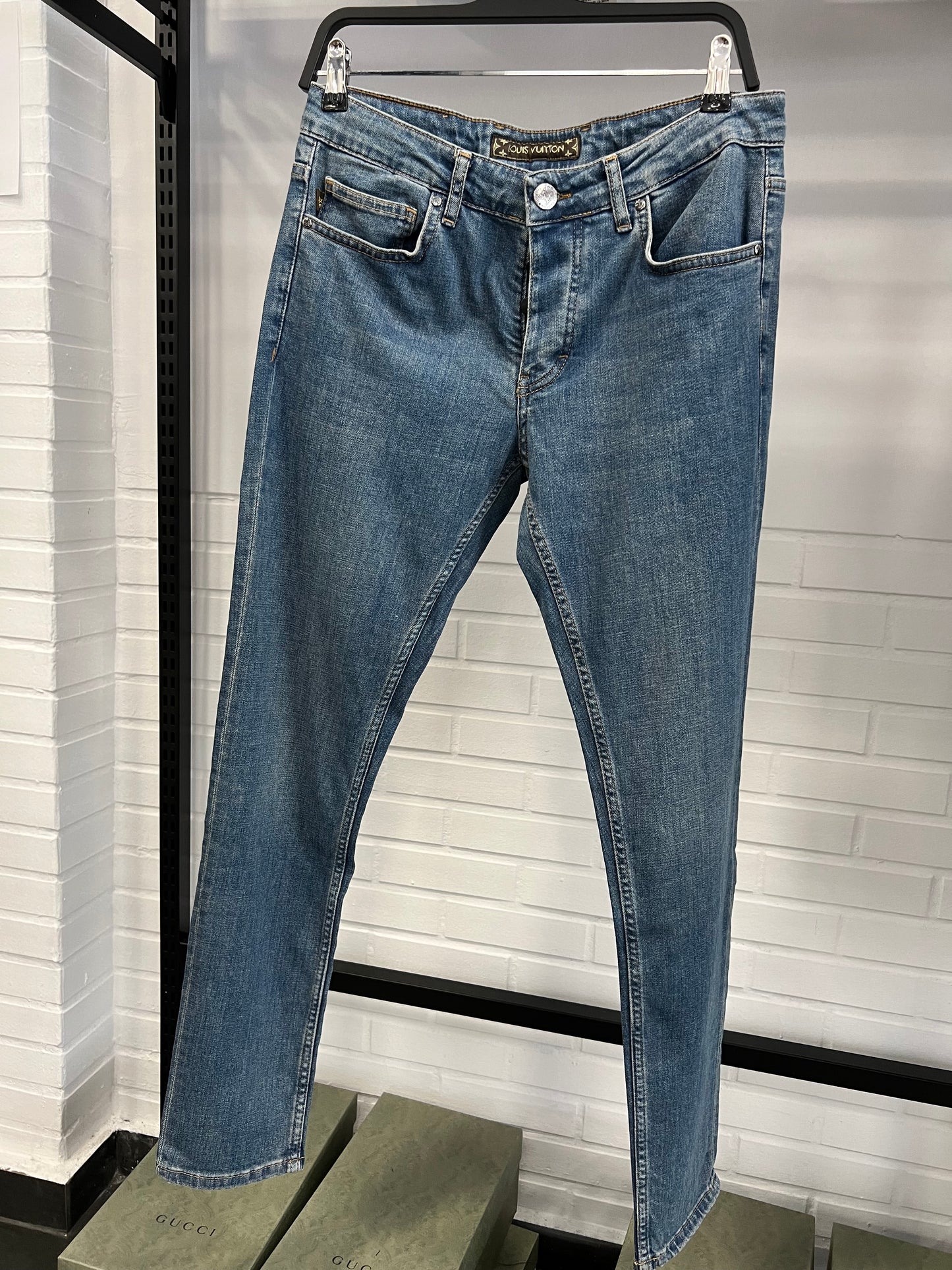 Lv Jeans