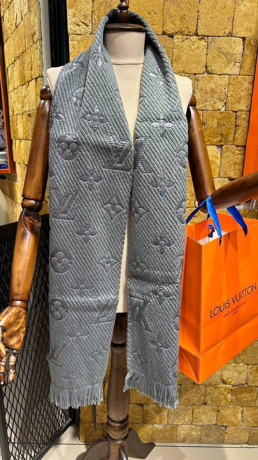 Lv Scarf Grey