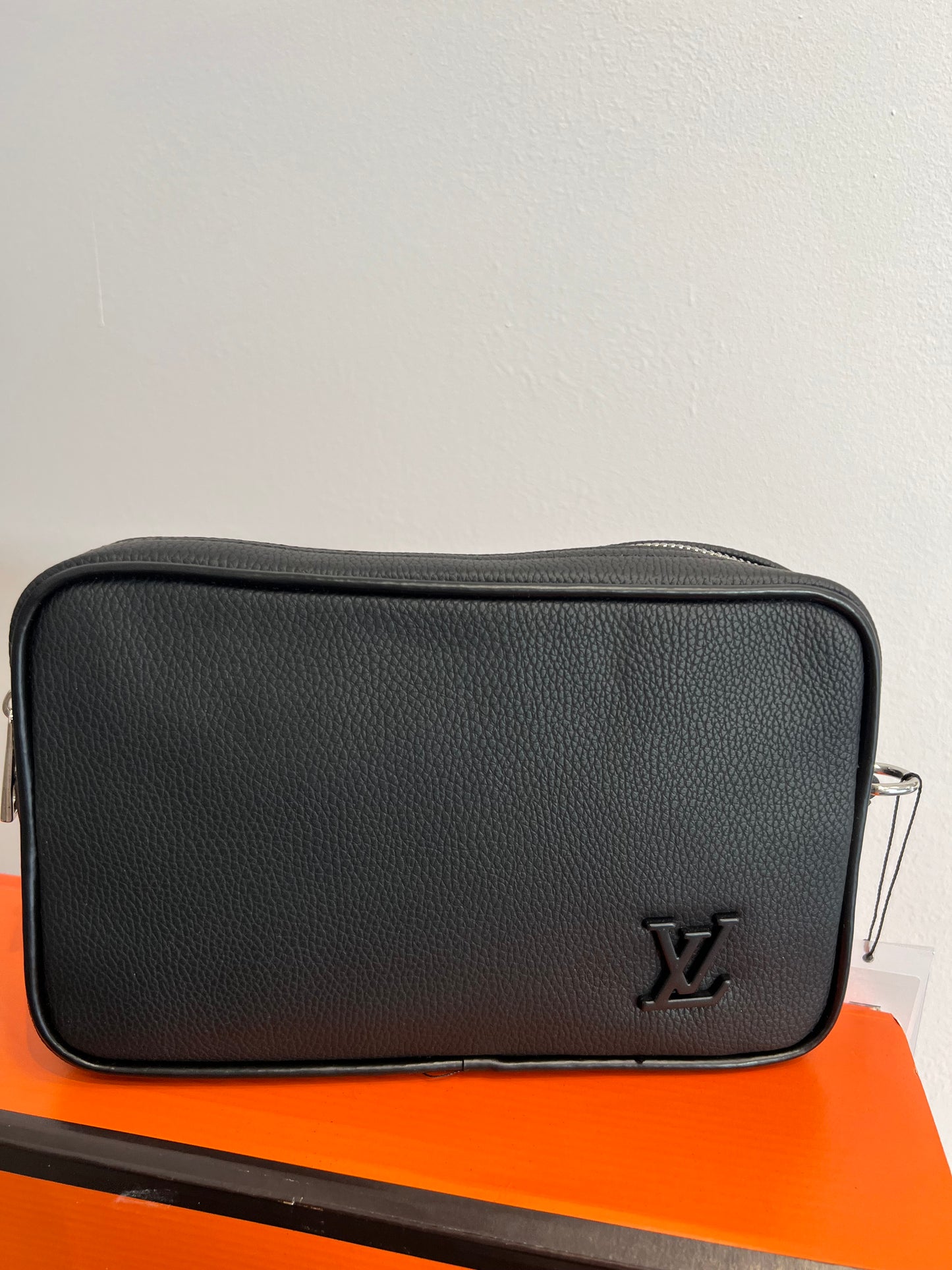 Lv Kasai Clutch Black