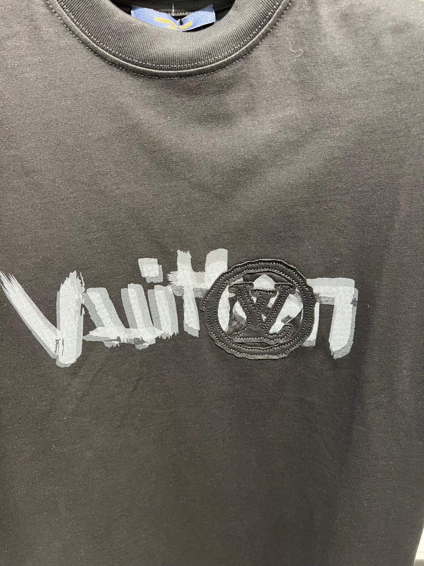 Lv Black T-shirt