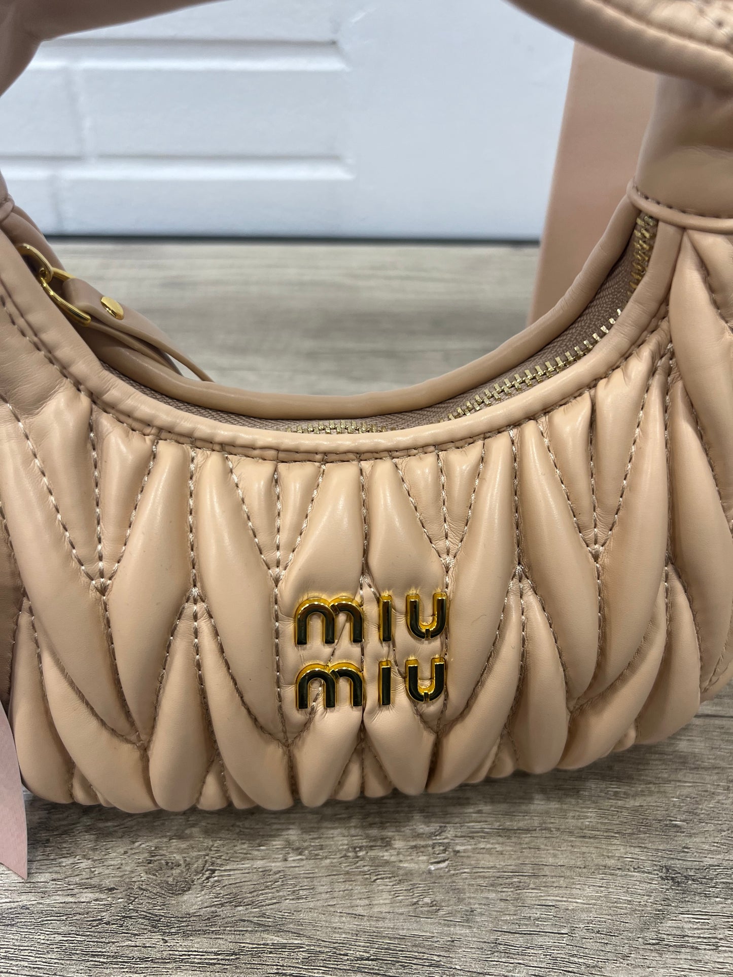 Miu Miu Wander Mini Cream/Gold