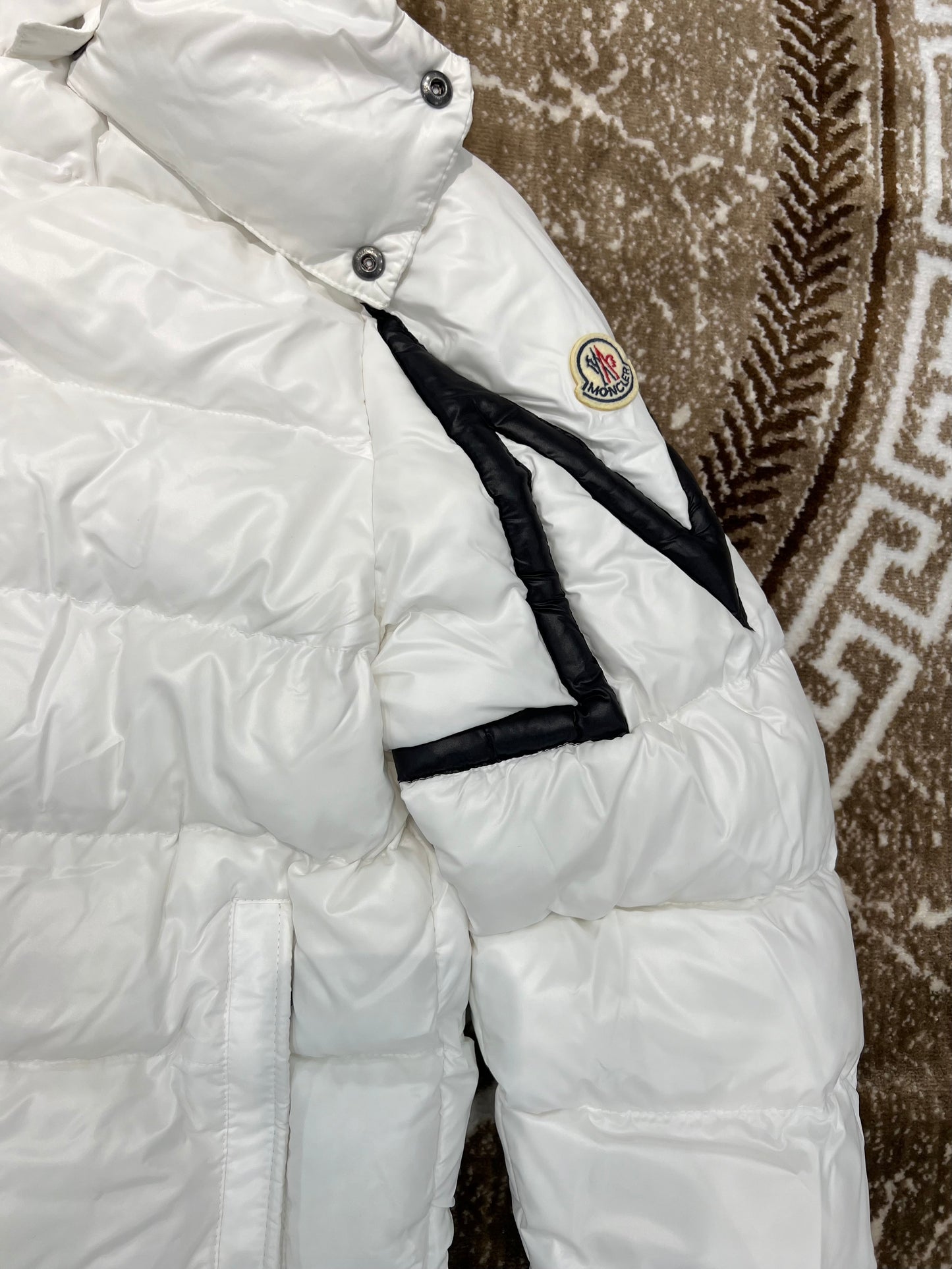 Moncler Corydale White Puffer