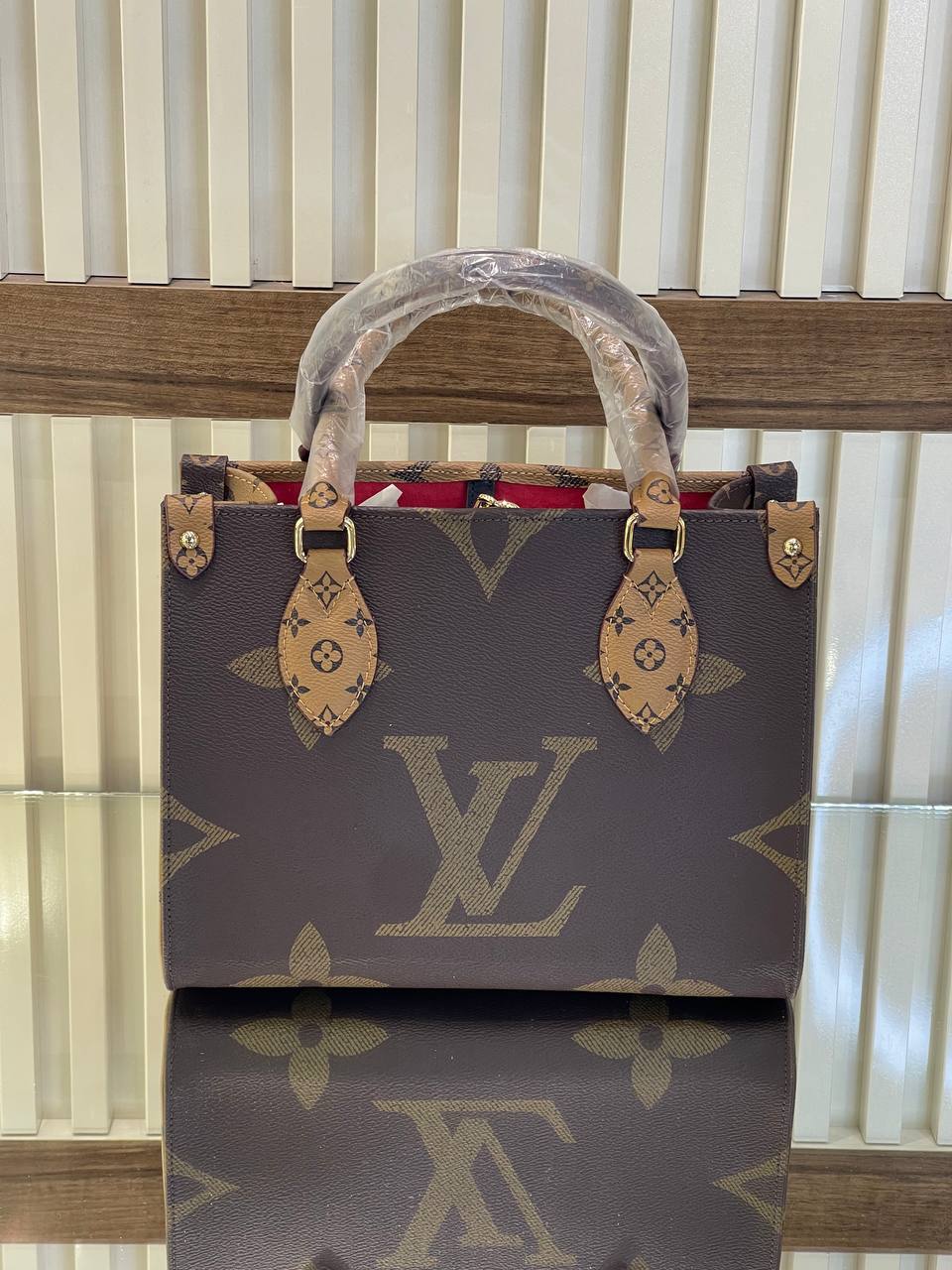 Lv On The Go Mm