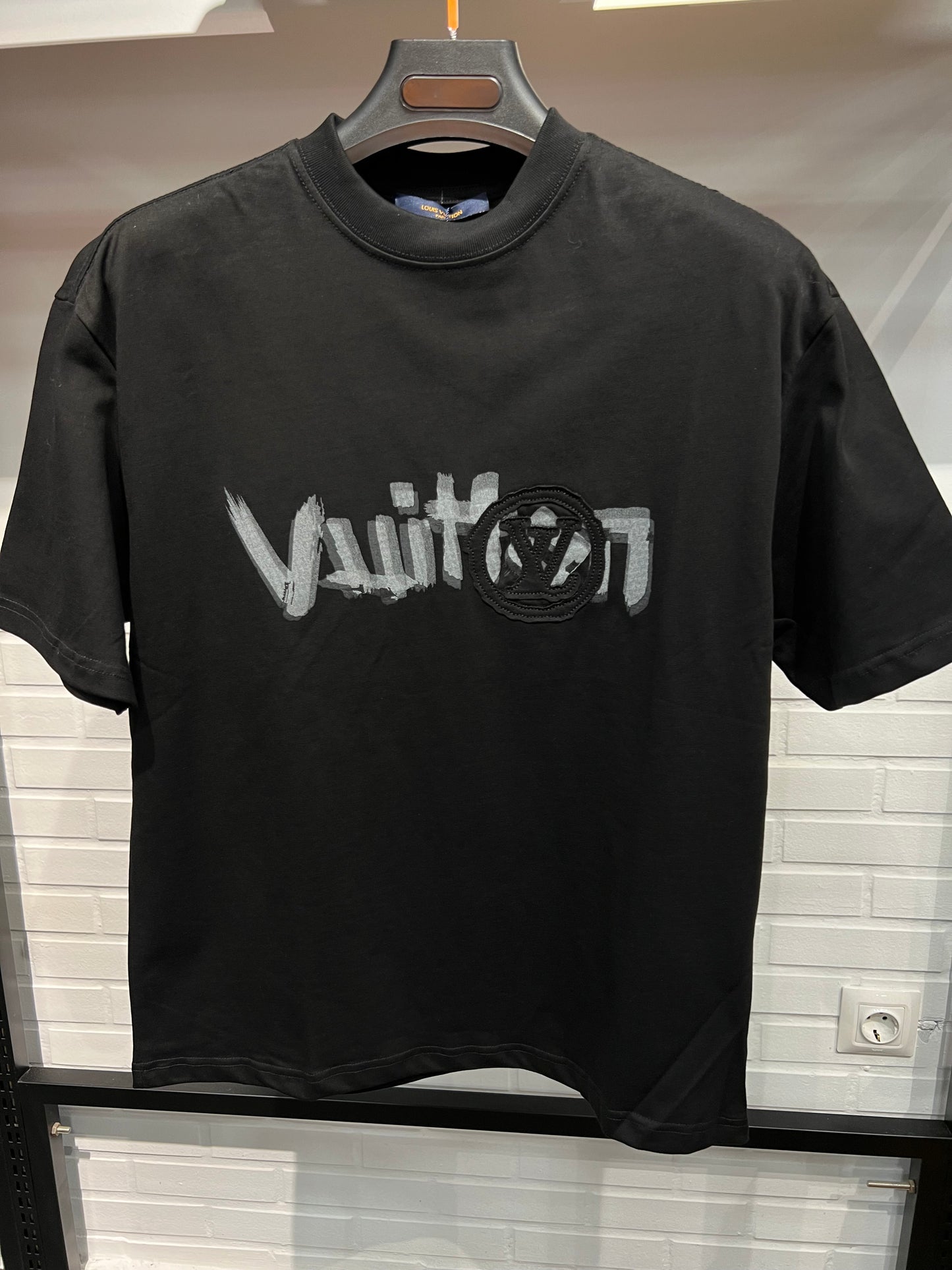 Lv Black T-shirt