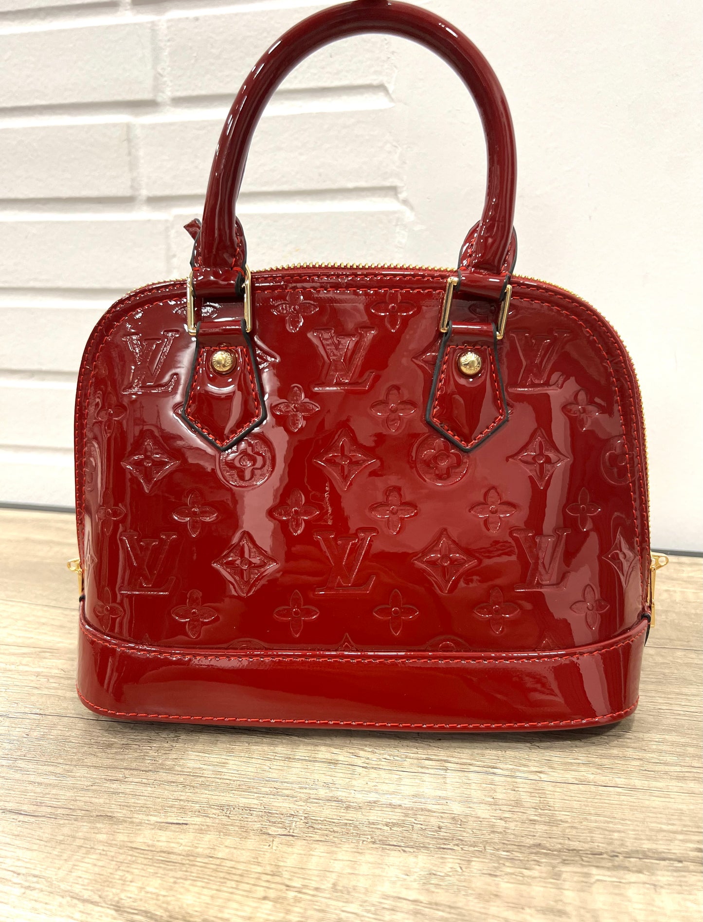 Lv Alma Burgundy