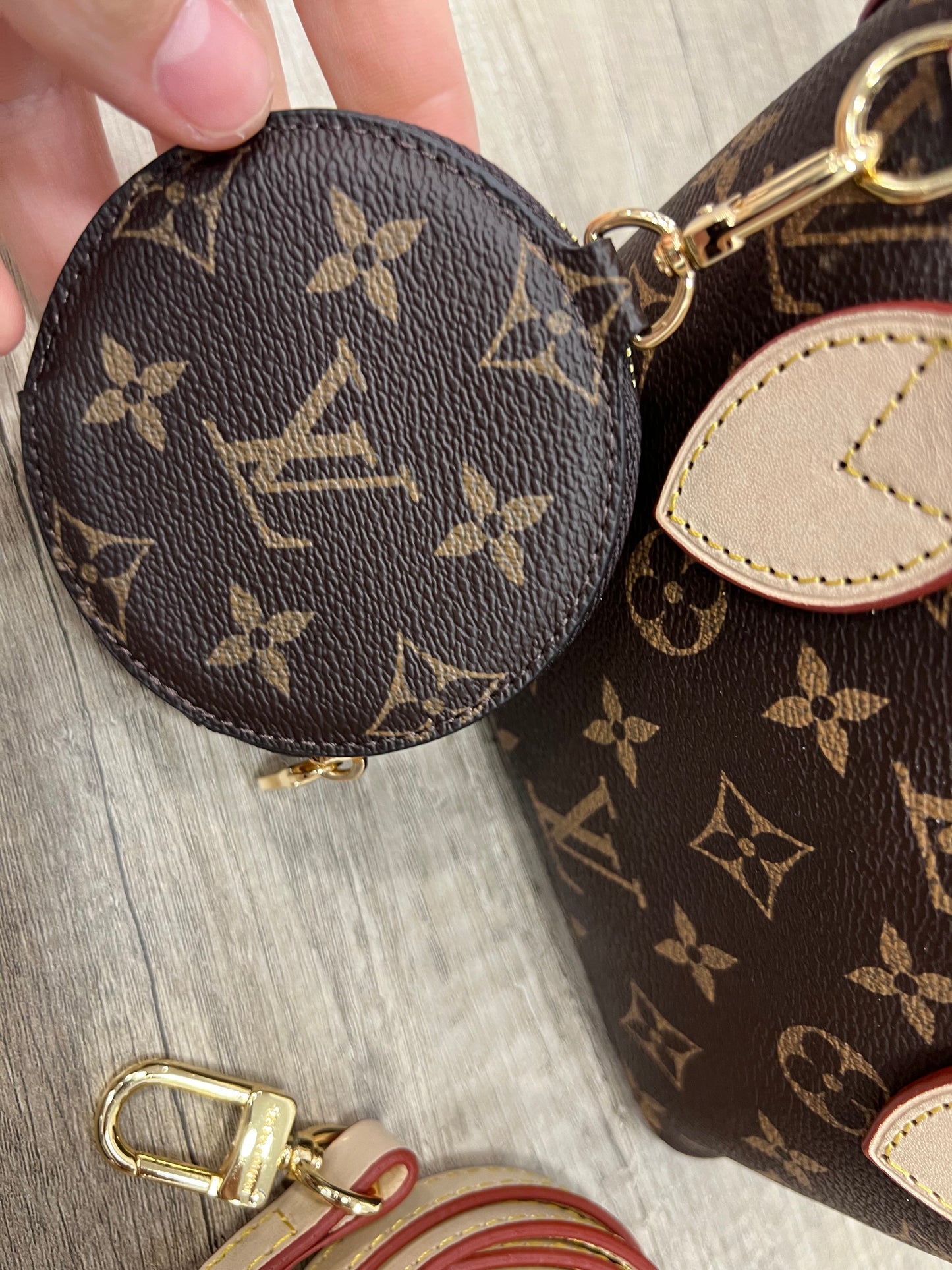 Lv Neverfull Bb Monogram