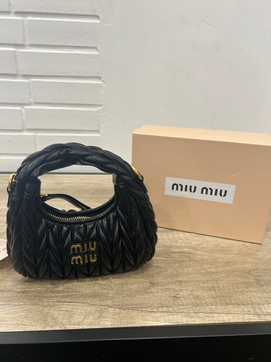 Miu Miu Wander Mini Black/Gold