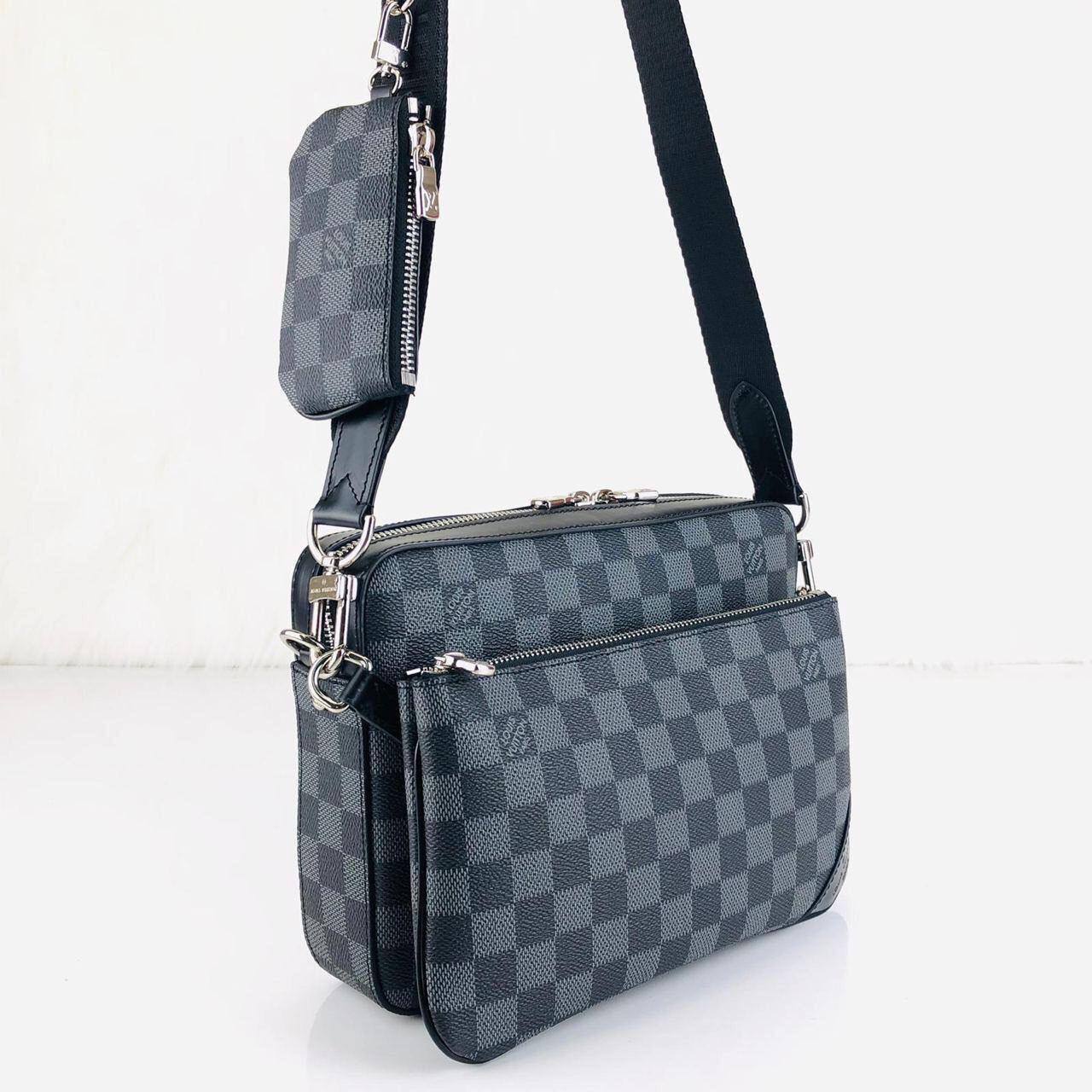 Lv Trio Messenger Grey/Black Damier